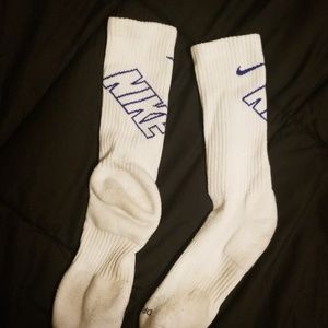 NIKE crew socks
